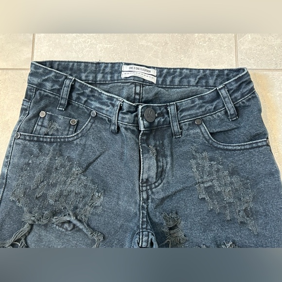 EUC One Teaspoon Fox Black Freebirds Skinny Jeans Destroyed Denim Ankle Zipper - Picture 3 of 13